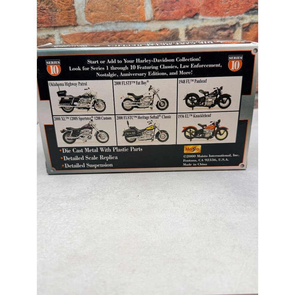 Maisto Harley-Davidson 1:18 Die Cast Metal Replica Motorcycle Series 10 - Picture 3 of 3